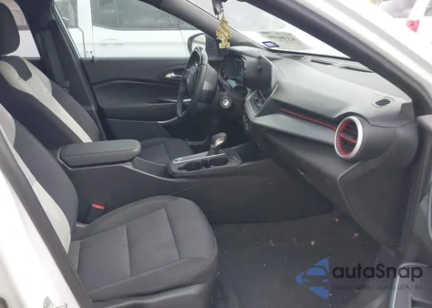 2024 Chevrolet Trax Fwd 1Rs from USA, damaged, VIN KL77LGE24RC143809